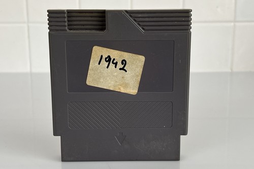 1942 (1984) Arcade box