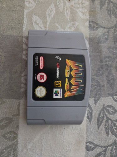 Doom 64 (1997) Nintendo Switch box