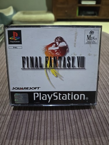 Final Fantasy VIII (1999) PlayStation box