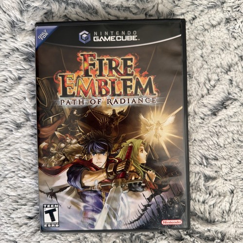 Fire Emblem: Path of Radiance (2005) GameCube box