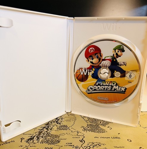 Mario Sports Mix (2010) Wii box