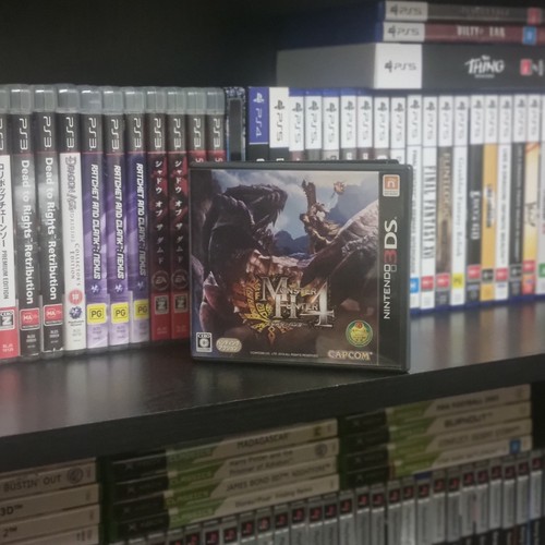 Monster Hunter 4 (2013) Nintendo 3DS box