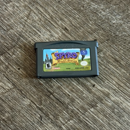 Spyro: Attack of the Rhynocs (2003) Game Boy Advance box