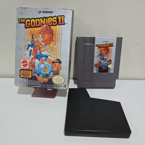 The Goonies II (1987) NES box